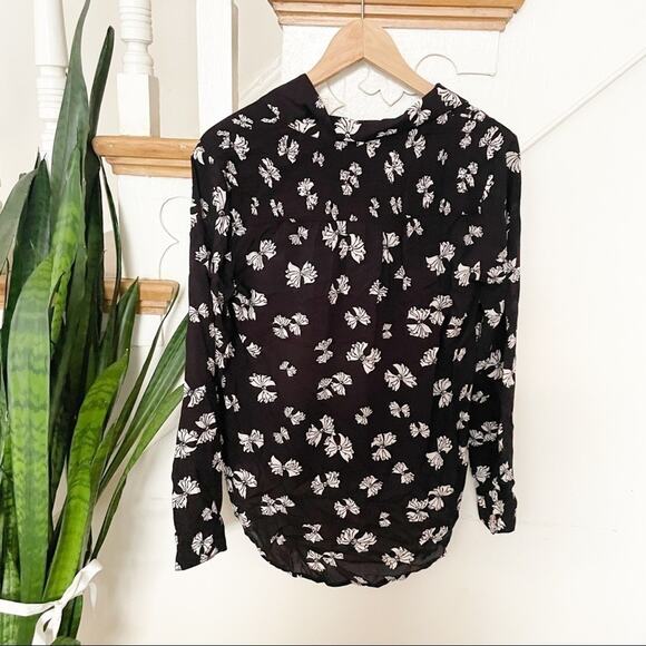 Maeve by Anthropologie Black & White Floral Print Emory Bow Blouse Size 2 - Picture 6 of 8